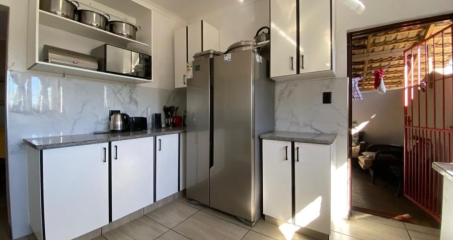 4 Bedroom Property for Sale in Margate KwaZulu-Natal