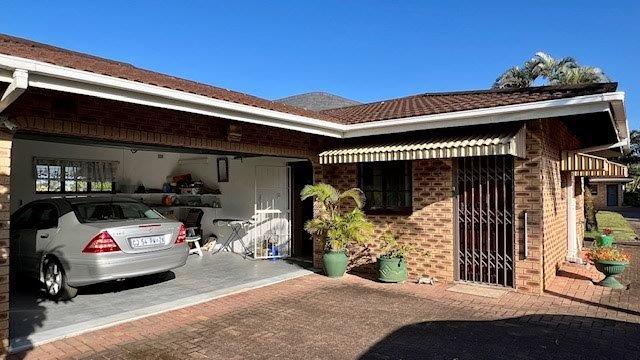 3 Bedroom Property for Sale in St Michaels On Sea KwaZulu-Natal