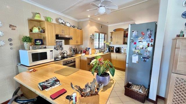 3 Bedroom Property for Sale in St Michaels On Sea KwaZulu-Natal