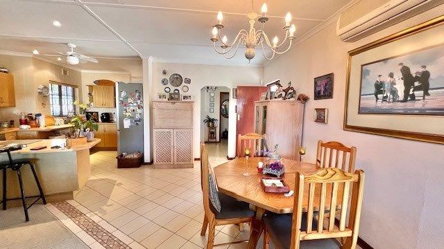 3 Bedroom Property for Sale in St Michaels On Sea KwaZulu-Natal