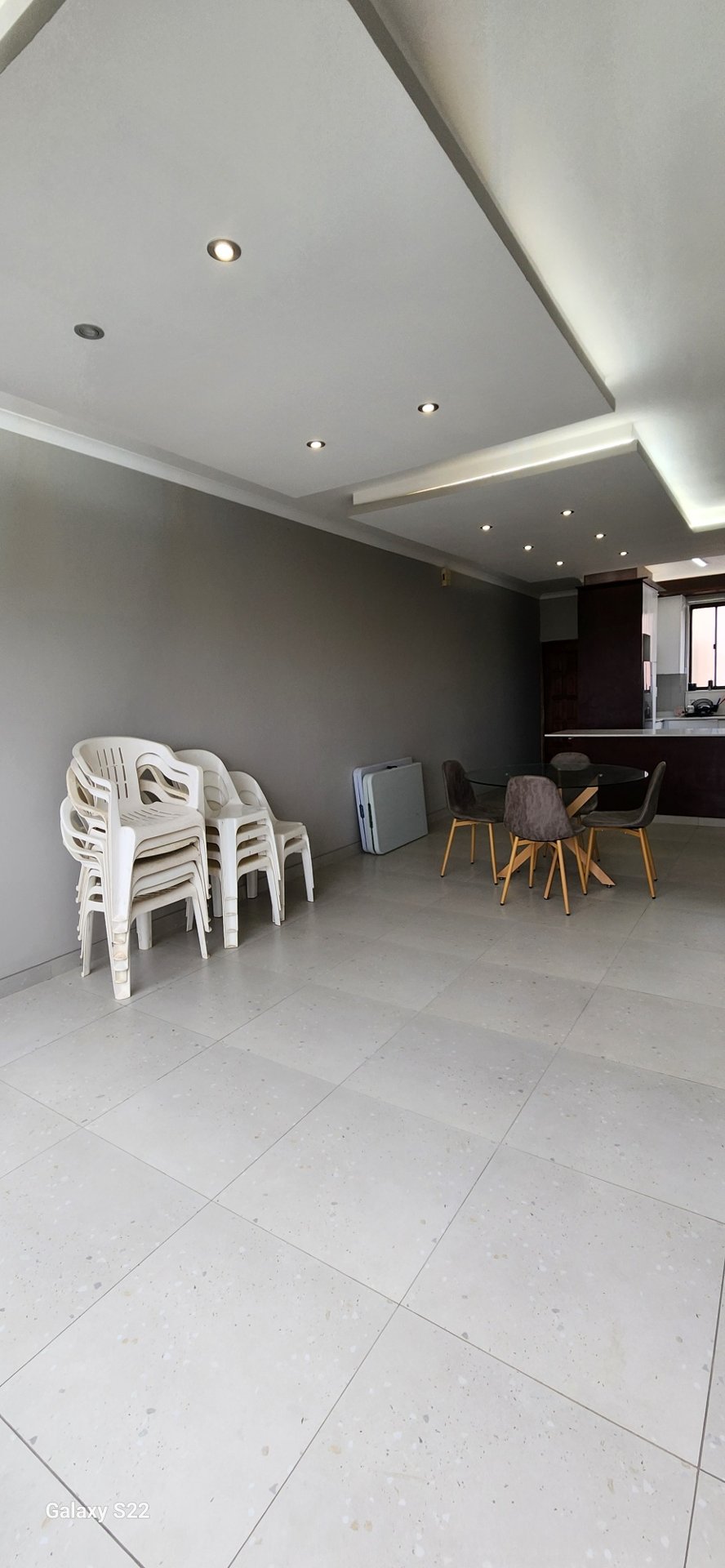 To Let 2 Bedroom Property for Rent in Umhlanga KwaZulu-Natal