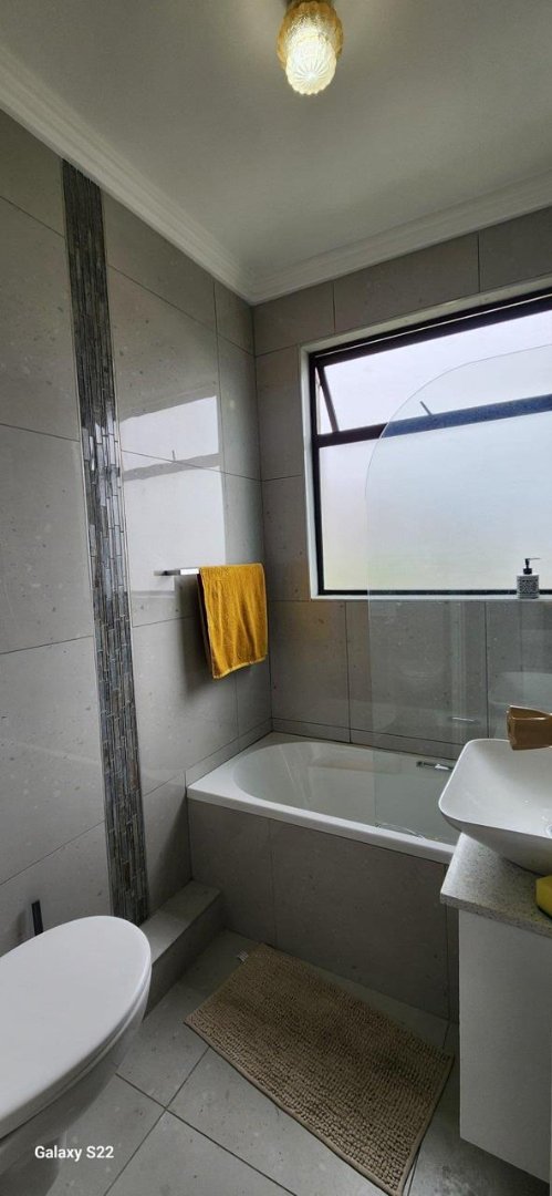 To Let 2 Bedroom Property for Rent in Umhlanga KwaZulu-Natal