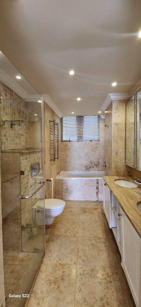 4 Bedroom Property for Sale in Umhlanga KwaZulu-Natal