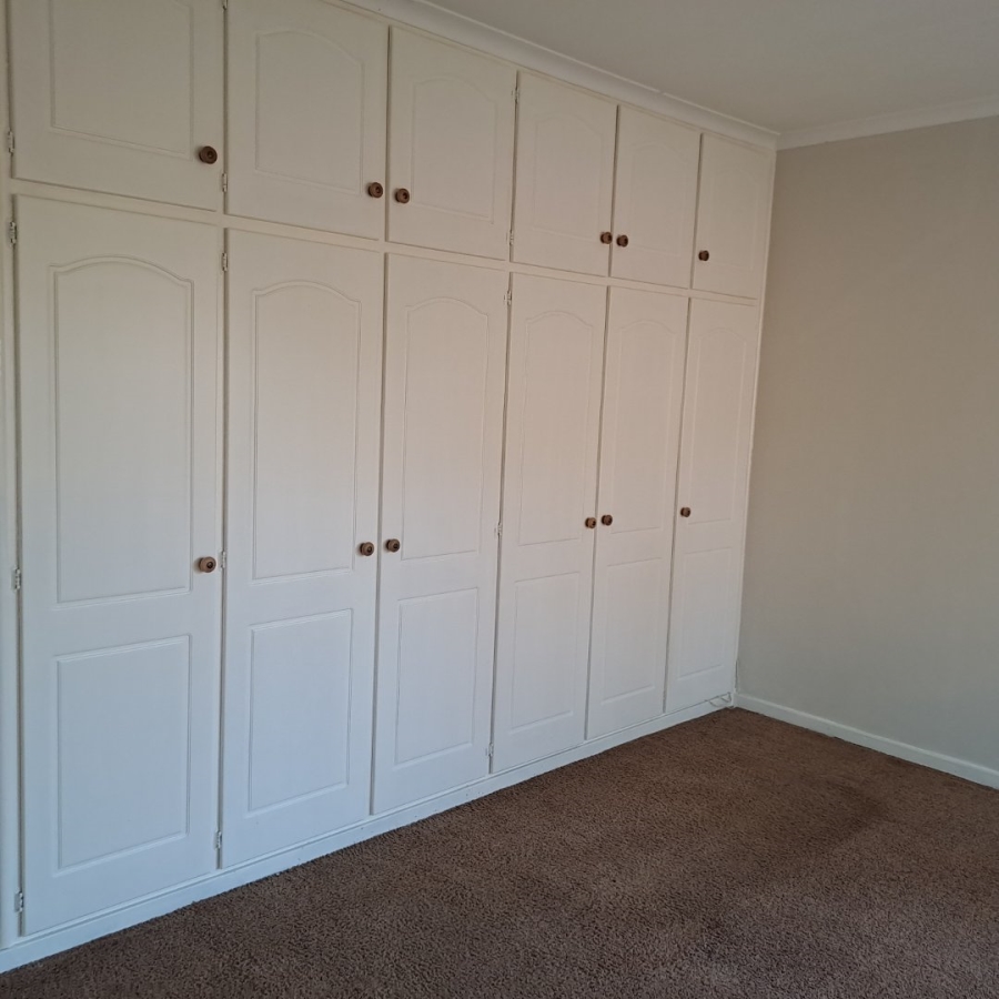 2 Bedroom Property for Sale in Scottburgh Central KwaZulu-Natal