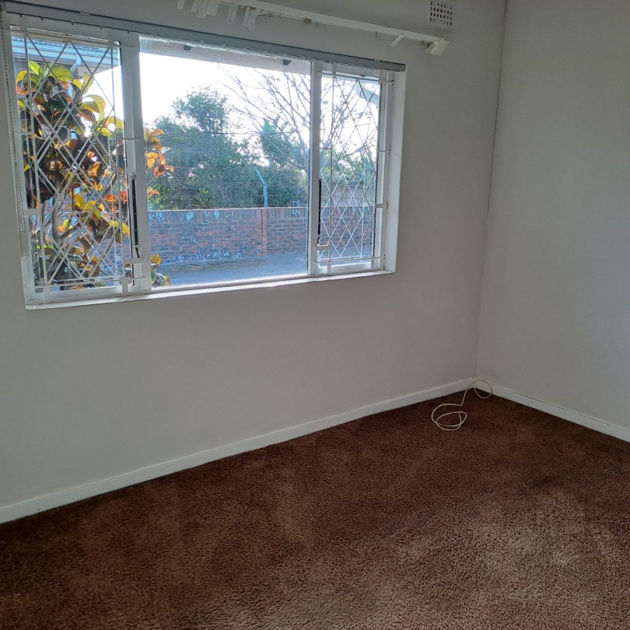 2 Bedroom Property for Sale in Scottburgh Central KwaZulu-Natal