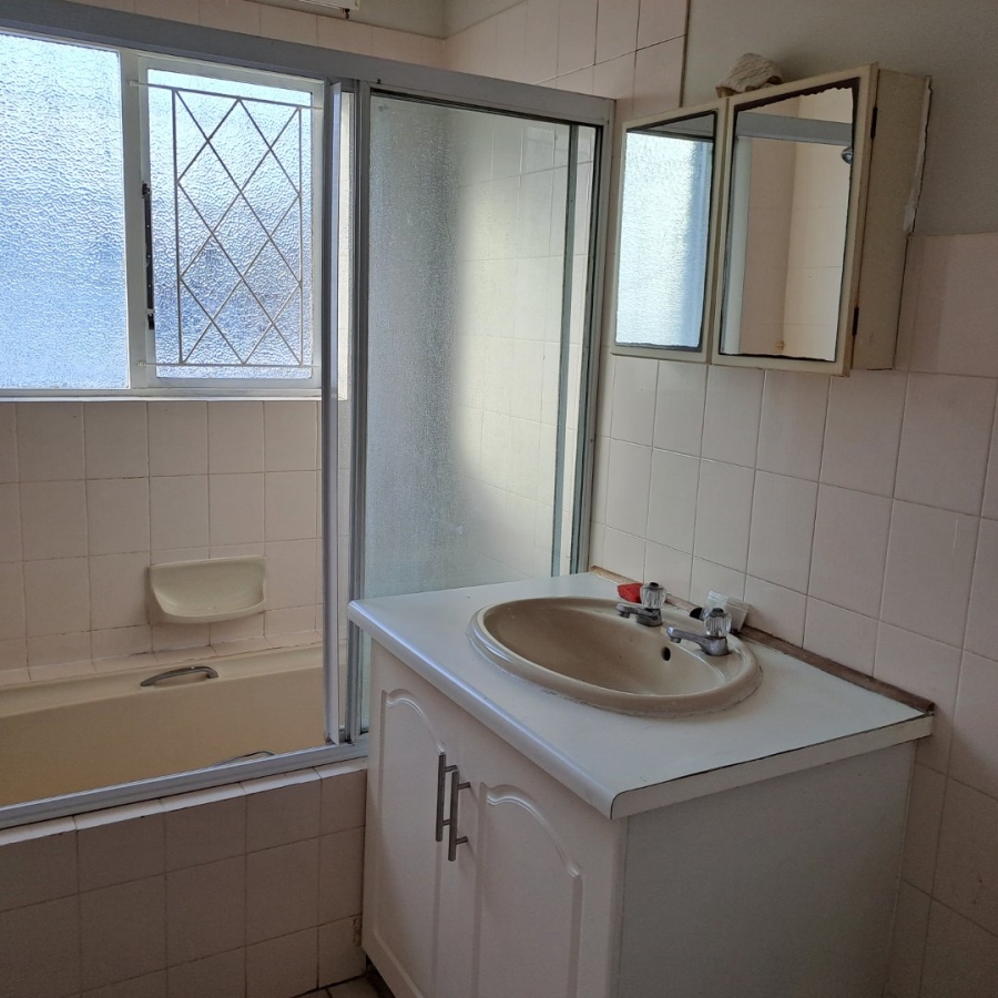 2 Bedroom Property for Sale in Scottburgh Central KwaZulu-Natal