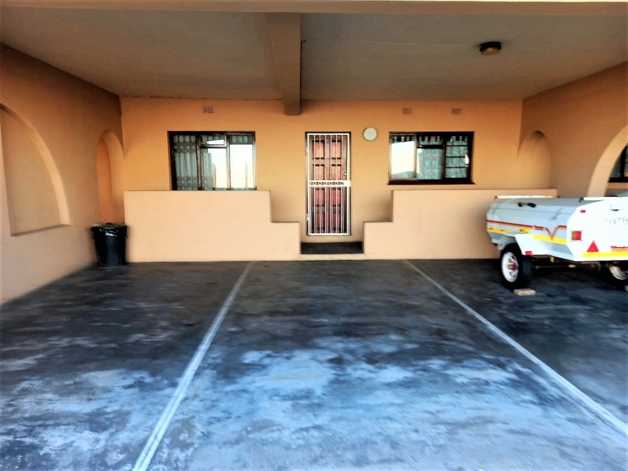4 Bedroom Property for Sale in Shelly Beach KwaZulu-Natal