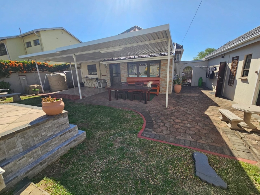4 Bedroom Property for Sale in Scottburgh Central KwaZulu-Natal