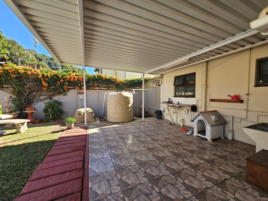 4 Bedroom Property for Sale in Scottburgh Central KwaZulu-Natal