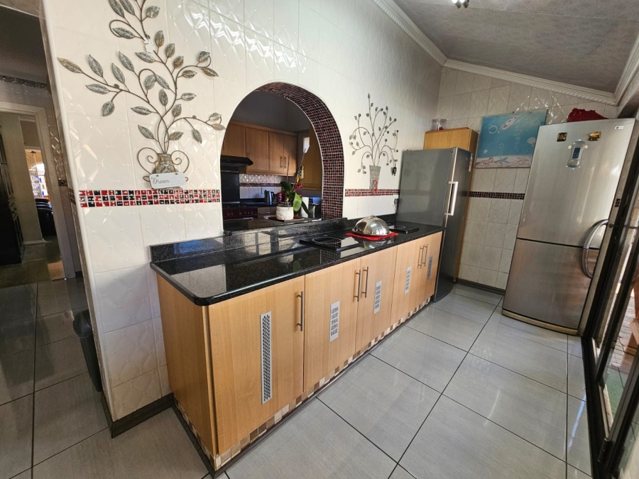 4 Bedroom Property for Sale in Scottburgh Central KwaZulu-Natal