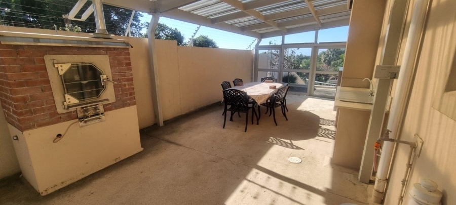 3 Bedroom Property for Sale in Elysium KwaZulu-Natal