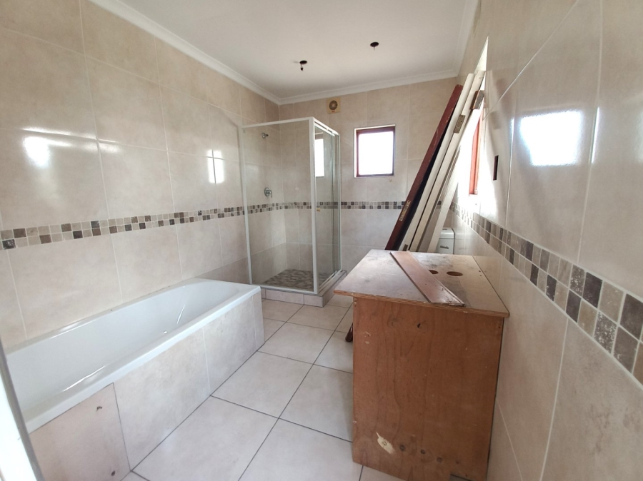 3 Bedroom Property for Sale in Marburg KwaZulu-Natal