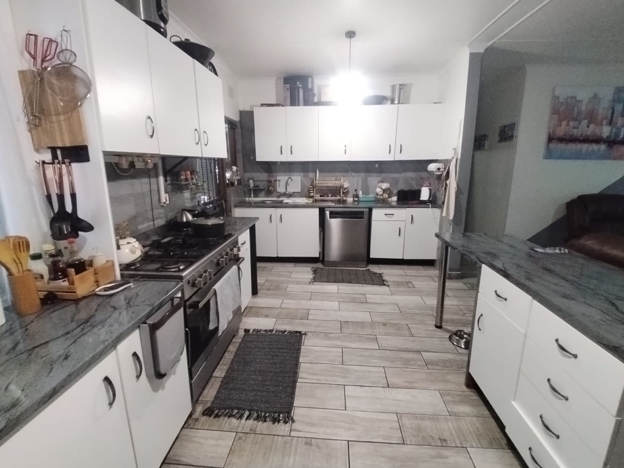 3 Bedroom Property for Sale in Mtwalume KwaZulu-Natal