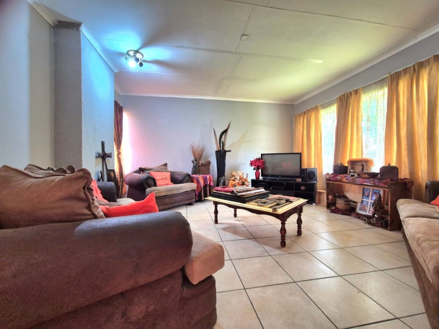 4 Bedroom Property for Sale in Pioneer Park KwaZulu-Natal