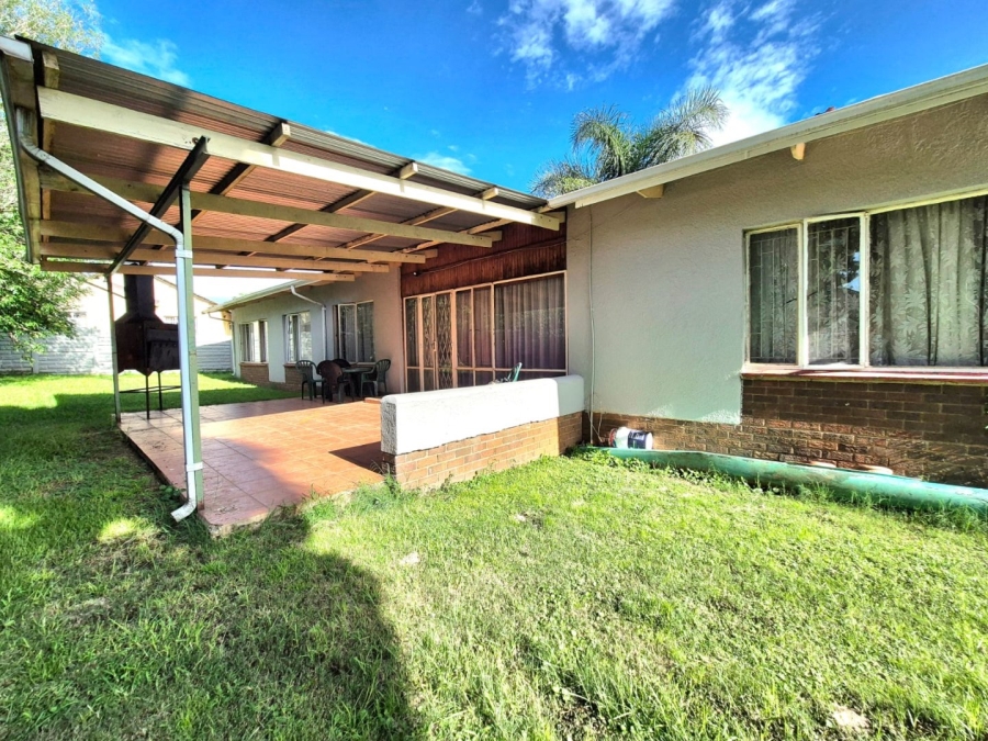 4 Bedroom Property for Sale in Pioneer Park KwaZulu-Natal