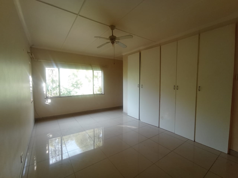 4 Bedroom Property for Sale in Prestbury KwaZulu-Natal