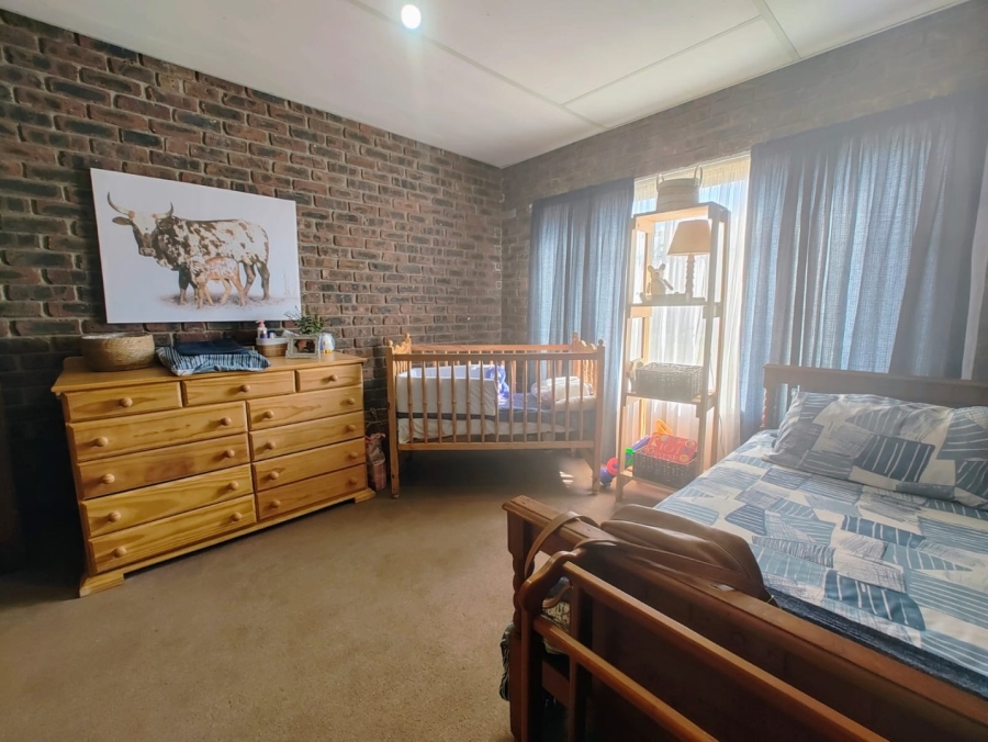 5 Bedroom Property for Sale in Glencoe KwaZulu-Natal
