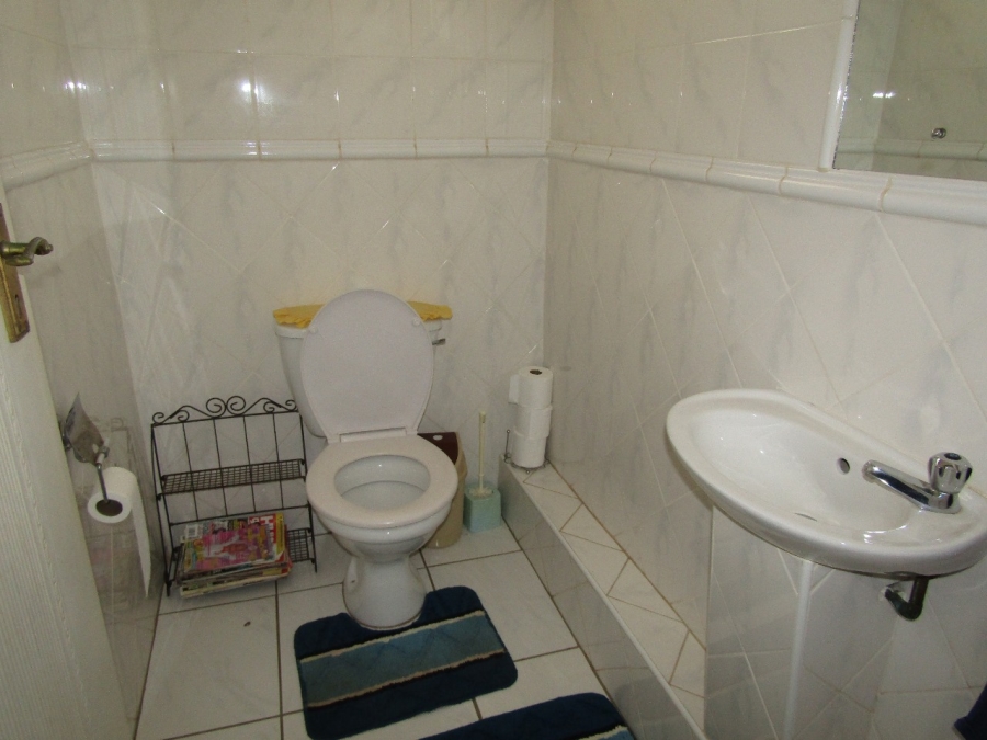 3 Bedroom Property for Sale in Pumula KwaZulu-Natal