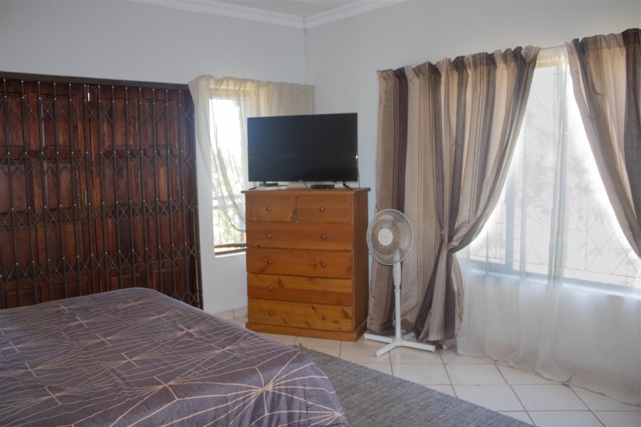 3 Bedroom Property for Sale in Marina Beach KwaZulu-Natal