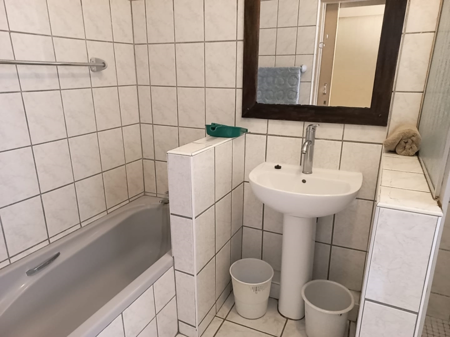 2 Bedroom Property for Sale in Manaba Beach KwaZulu-Natal