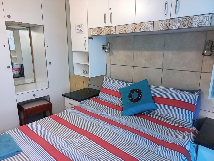 2 Bedroom Property for Sale in Manaba Beach KwaZulu-Natal