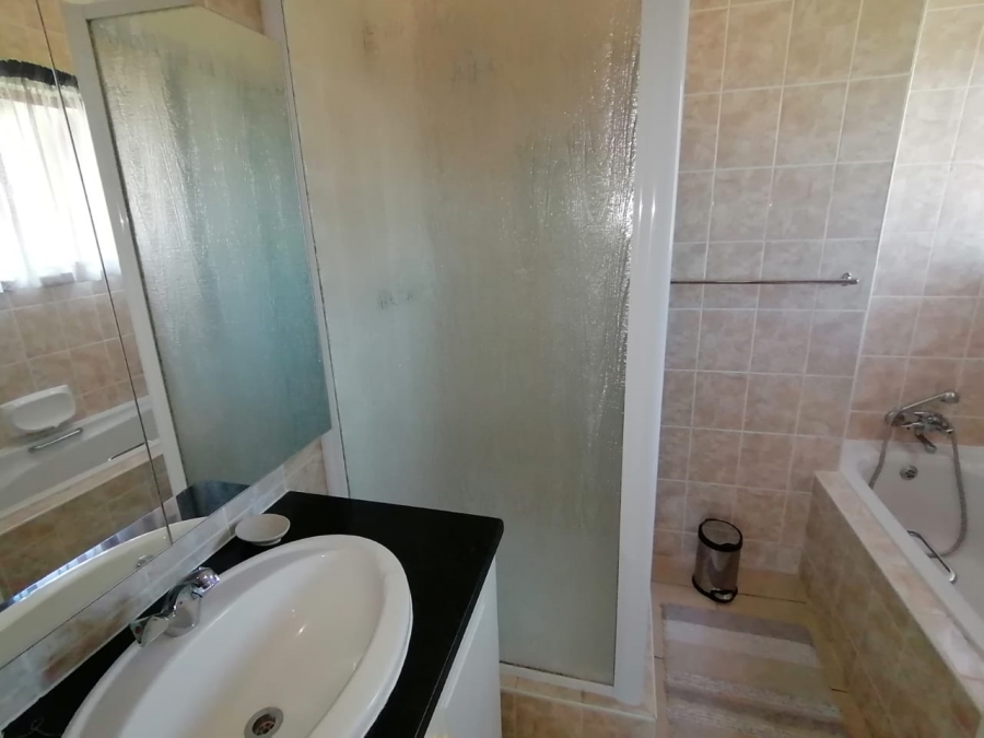 4 Bedroom Property for Sale in St Michaels On Sea KwaZulu-Natal