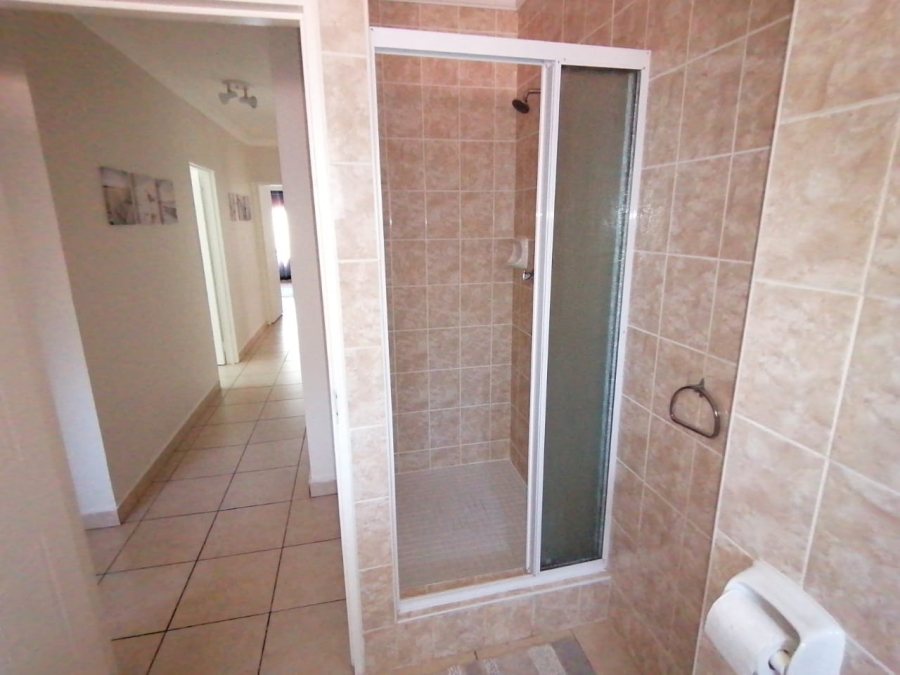 4 Bedroom Property for Sale in St Michaels On Sea KwaZulu-Natal