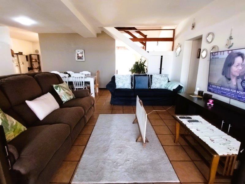 3 Bedroom Property for Sale in Hibberdene KwaZulu-Natal