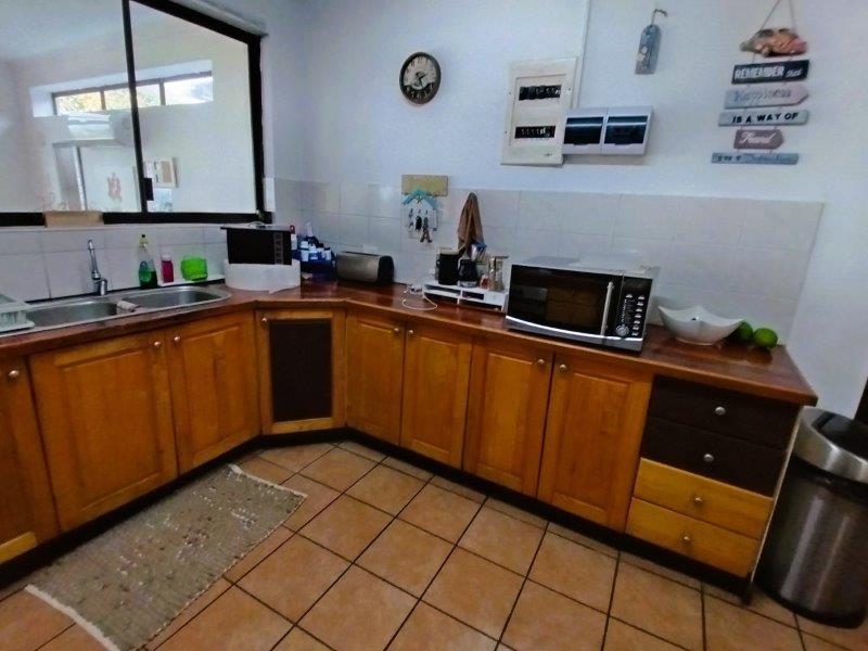 3 Bedroom Property for Sale in Hibberdene KwaZulu-Natal