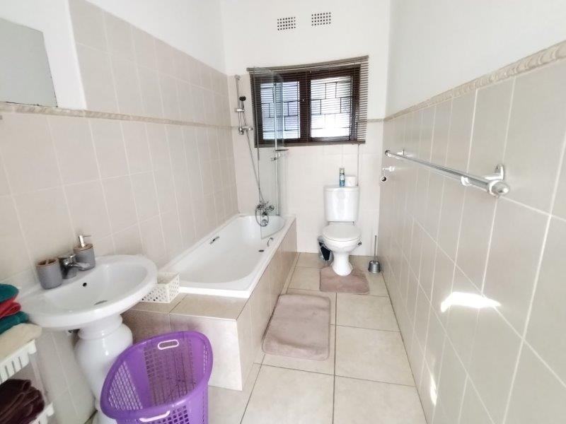 3 Bedroom Property for Sale in Hibberdene KwaZulu-Natal