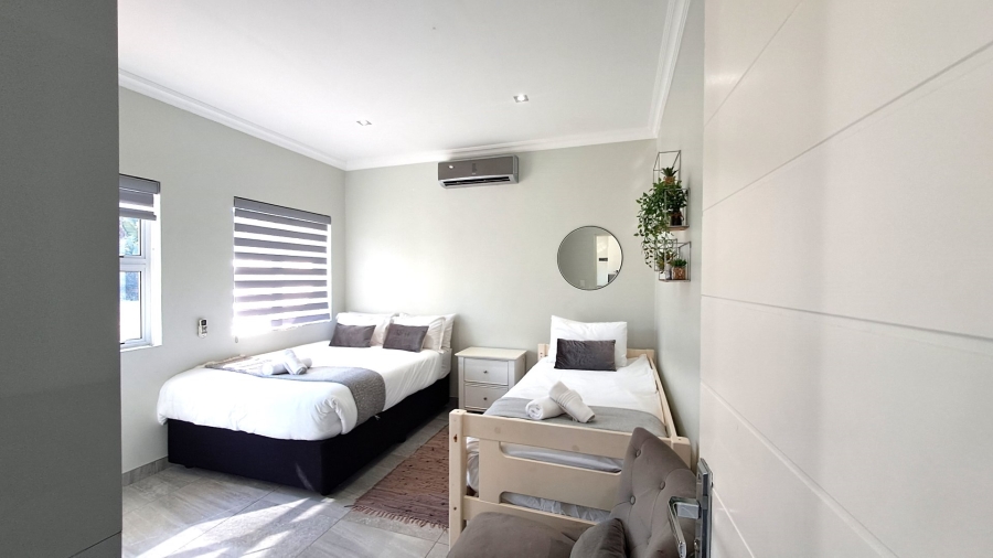 3 Bedroom Property for Sale in Port Edward KwaZulu-Natal