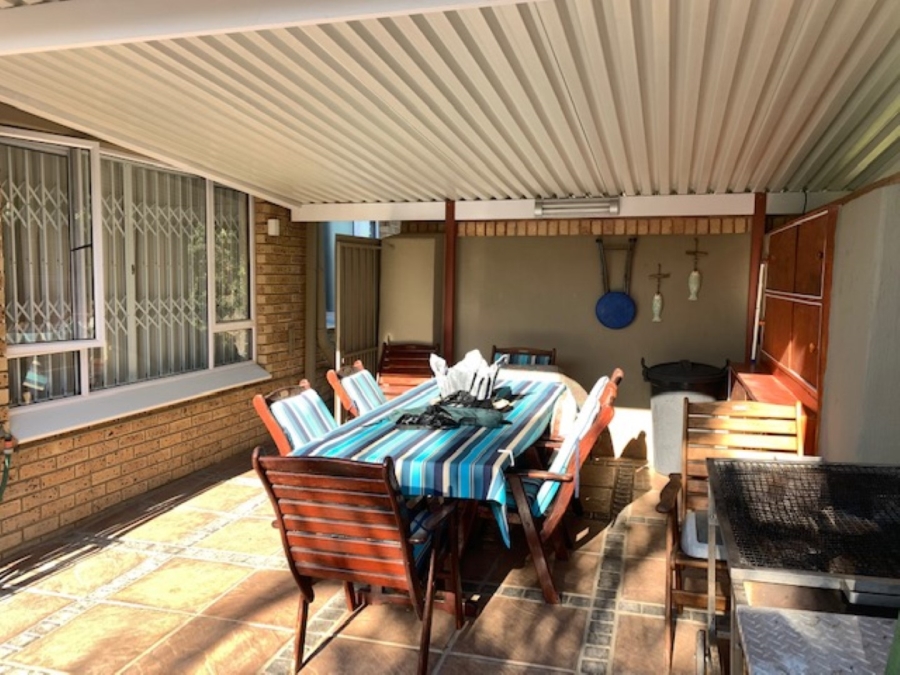 3 Bedroom Property for Sale in Shelly Beach KwaZulu-Natal
