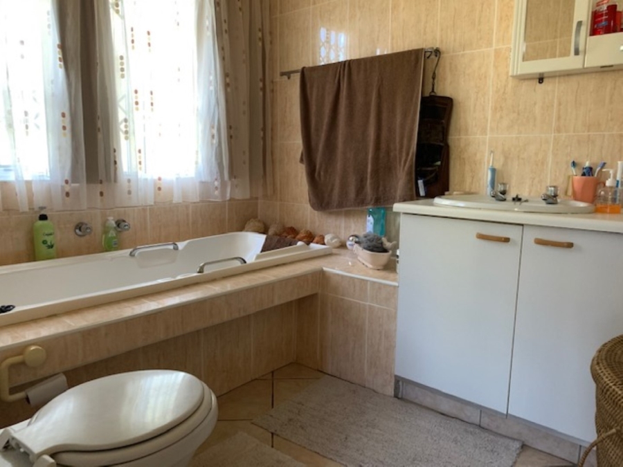 3 Bedroom Property for Sale in Shelly Beach KwaZulu-Natal