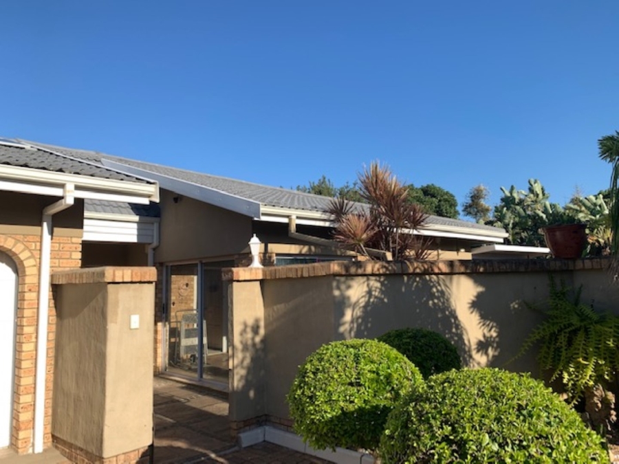 3 Bedroom Property for Sale in Shelly Beach KwaZulu-Natal