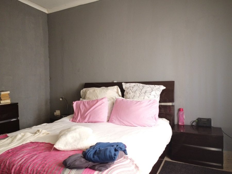 12 Bedroom Property for Sale in Aviary Hill KwaZulu-Natal