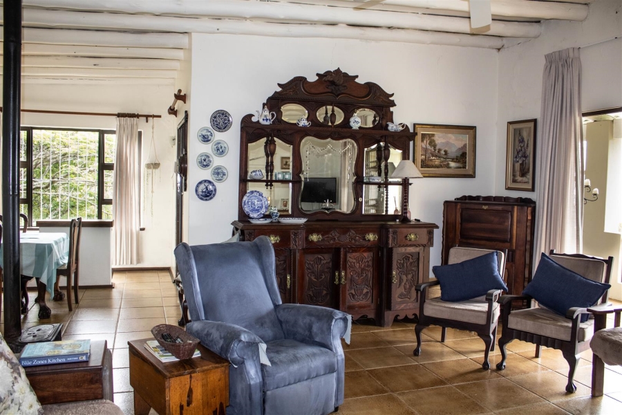 5 Bedroom Property for Sale in Port Edward KwaZulu-Natal