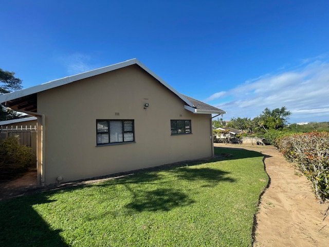 3 Bedroom Property for Sale in Uvongo KwaZulu-Natal