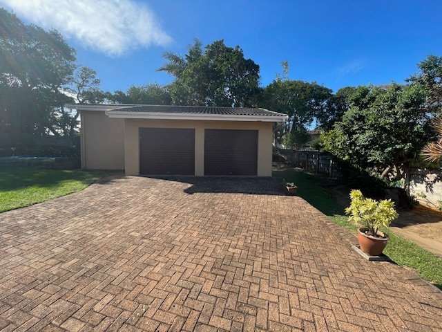 3 Bedroom Property for Sale in Uvongo KwaZulu-Natal
