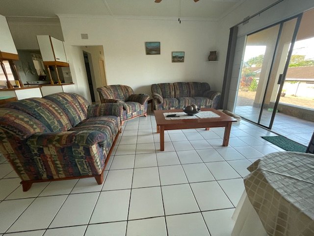 3 Bedroom Property for Sale in Uvongo KwaZulu-Natal