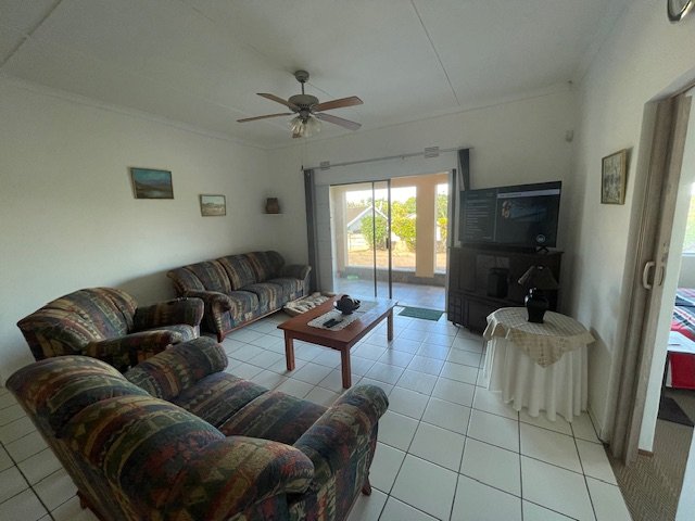 3 Bedroom Property for Sale in Uvongo KwaZulu-Natal