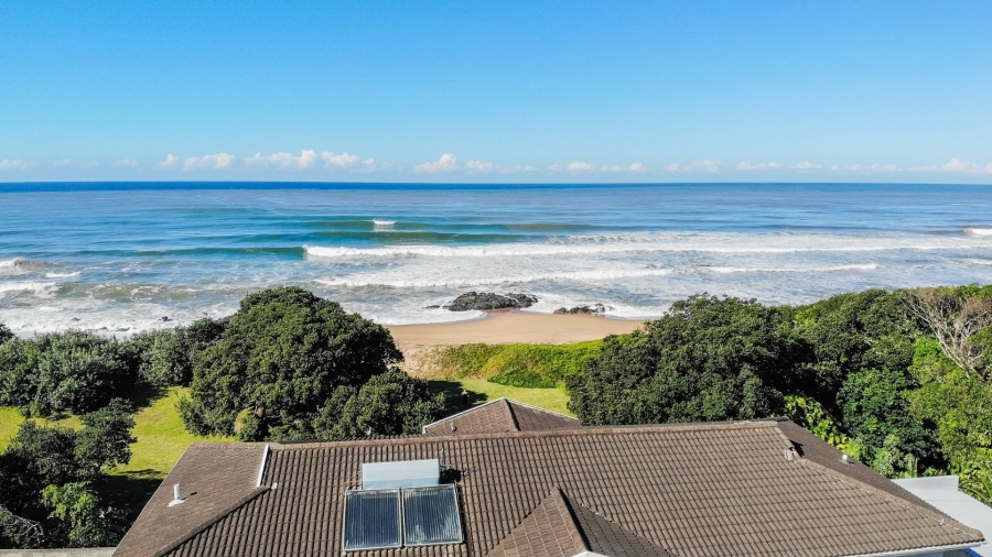 6 Bedroom Property for Sale in Umtentweni KwaZulu-Natal