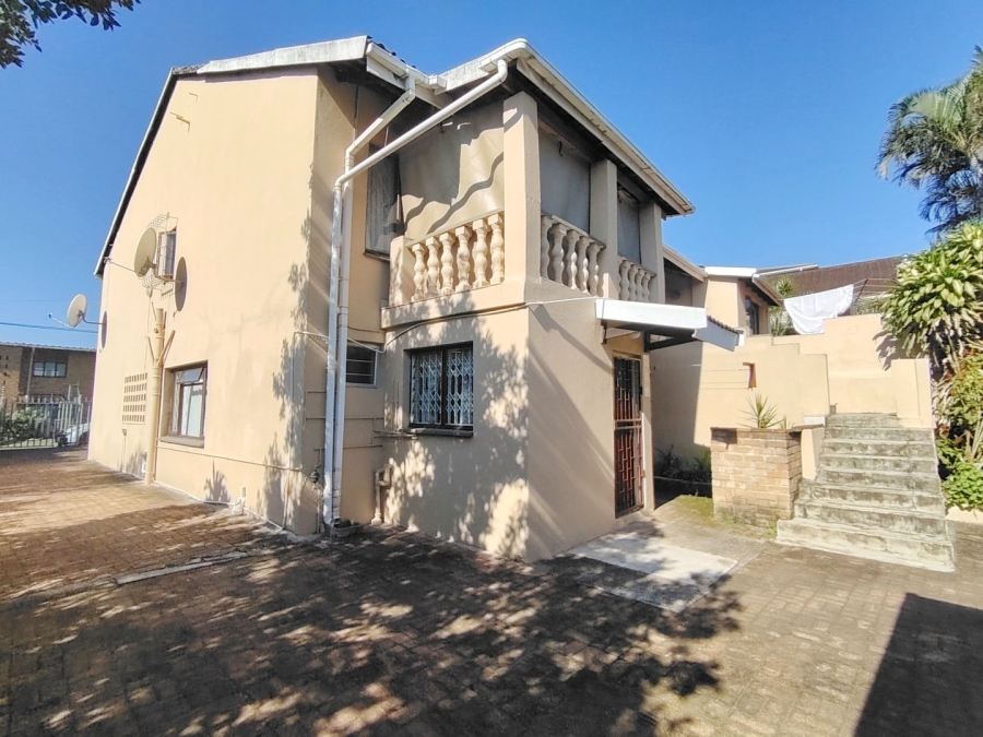 21 Bedroom Property for Sale in Margate Beach KwaZulu-Natal