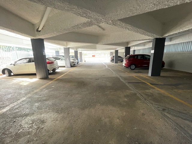 1 Bedroom Property for Sale in Margate Beach KwaZulu-Natal