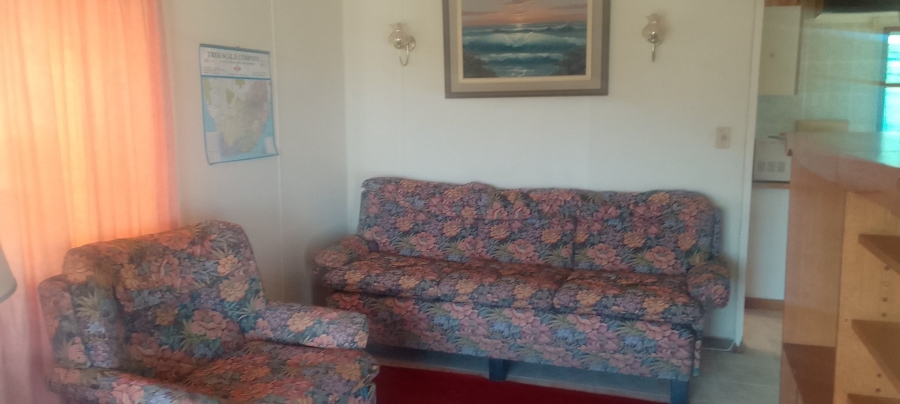 2 Bedroom Property for Sale in Hibberdene KwaZulu-Natal