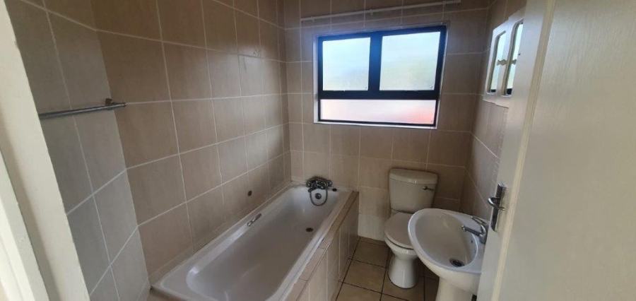 2 Bedroom Property for Sale in Margate KwaZulu-Natal