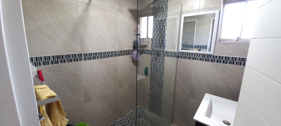 3 Bedroom Property for Sale in Port Shepstone KwaZulu-Natal