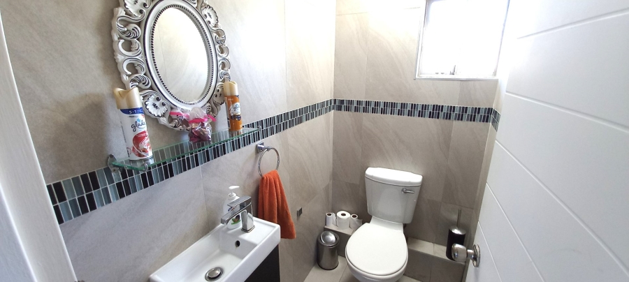 3 Bedroom Property for Sale in Port Shepstone KwaZulu-Natal