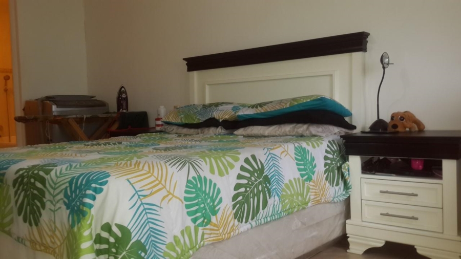 3 Bedroom Property for Sale in Uvongo KwaZulu-Natal