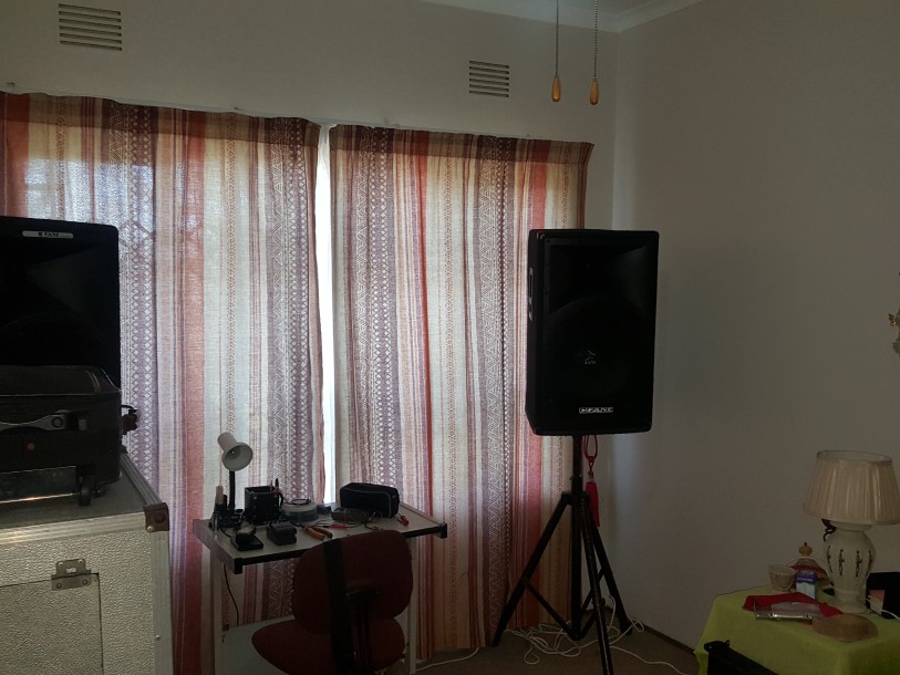 2 Bedroom Property for Sale in Uvongo KwaZulu-Natal