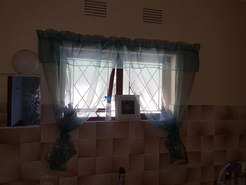 2 Bedroom Property for Sale in Uvongo KwaZulu-Natal